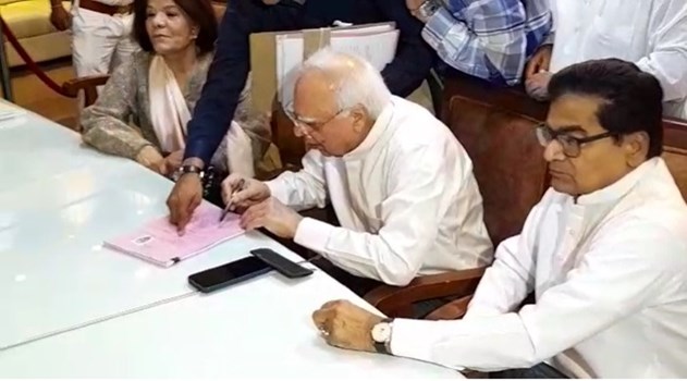 Kapil Sibal ने सपा के समर्थन से भरा राज्यसभा का नामांकन, बोले- कांग्रेस से दे दिया इस्तीफा