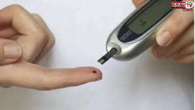 ये 5 लक्षण बताते हैं कि आप Diabetes के हैं शिकार, तुरंत करें सिम्पटम्स की पहचान