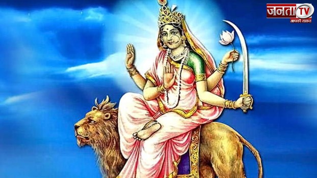 Navratri Day 6th: नवरात्रि के छठे दिन होती है मां कात्यायनी की पूजा, इन चीजों का लगाएं भोग