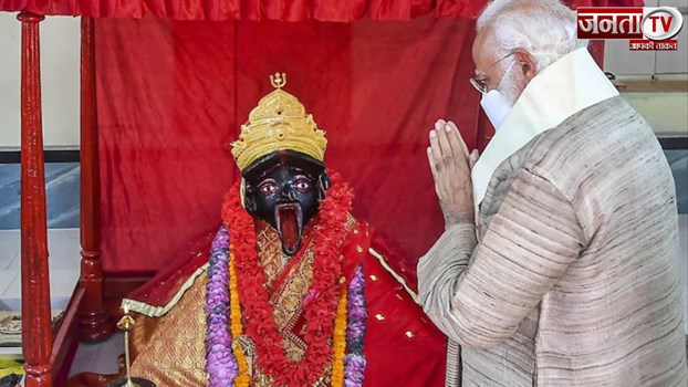 Bangladesh के मंदिर से चोरी, PM Modi द्वारा भेंट किया गया देवी काली का मुकुट हुआ चोरी